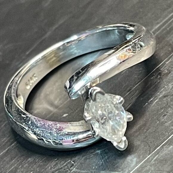 14k White Gold and Diamond Solitaire Marquise Ring - Picture 1 of 5